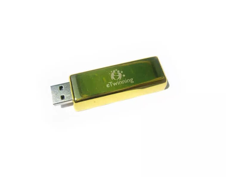 USB kľúč s potlačou - gravír;USB klíč s potiskem - gravír