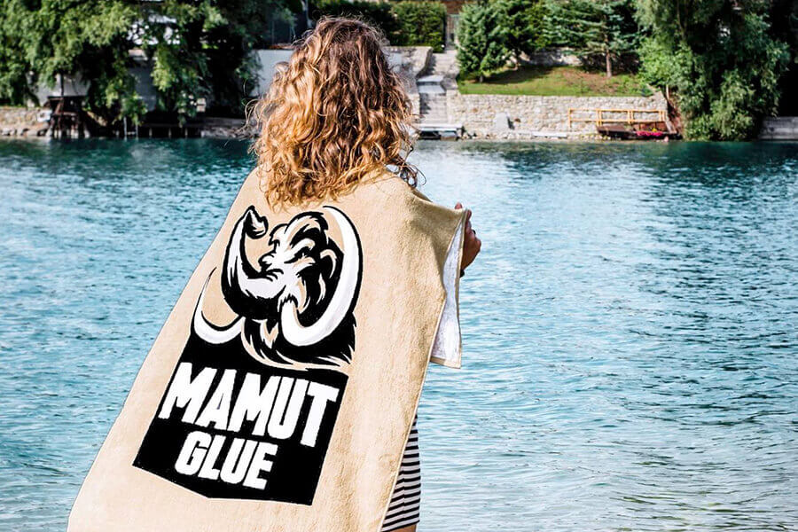 Den Braven potlač uteráku