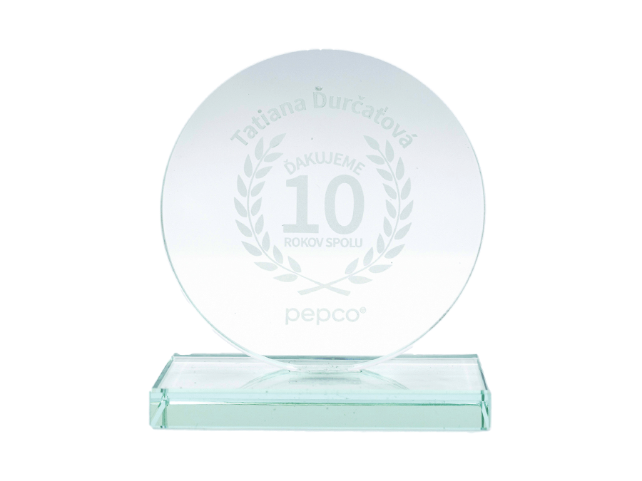 Trofej s potlačou - gravírovanie; Trofej s potiskem - gravírování