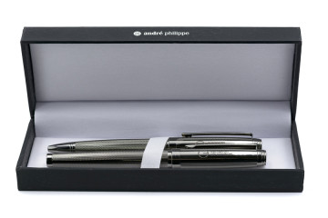 Kovové pero v darčekovom balení - Gravírovanie laserom;Kovové pero v dárkovém balení - Gravírování laserem