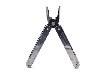 Multifunkčné kliešta s gravírovaním loga; Multifunkční klešta s gravírováním loga