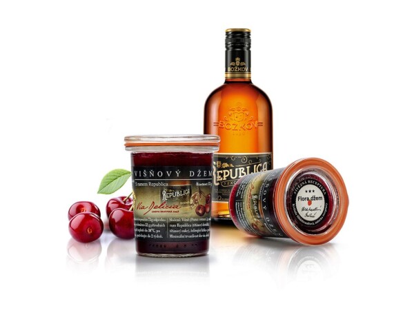 Cherry jam with Republica rum 165 g