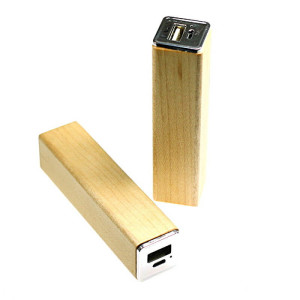 WOODEN POWER BANK (EXTERNAL CHARGER) - Reklamnepredmety