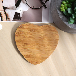 INDUCTION QI CHARGING BASE (WIRELESS CHARGER) BAMBOO, HEART - Reklamnepredmety