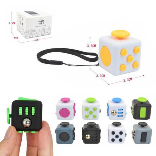FIDGET CUBE - A RELAXATION AND ANTI-STRESS AID - IN THE SHAPE OF A CUBE