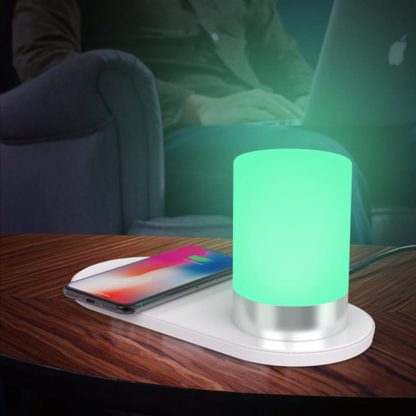 2-IN-1 TOUCH TABLE LAMP WITH WIRELESS QUICK-CHARGING PAD