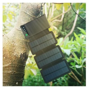 POWER BANK WITH 3 SOLAR PANELS, 10000 MAH - Reklamnepredmety