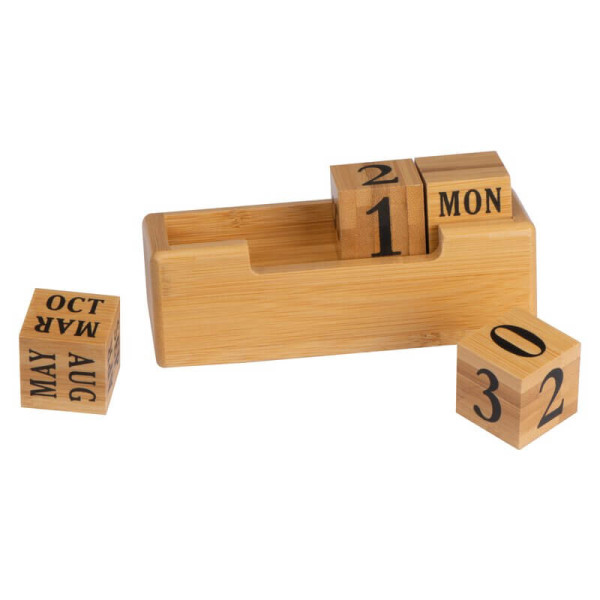 Everlasting bamboo desk calendar