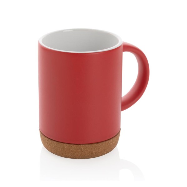 Ceramic mug with cork base