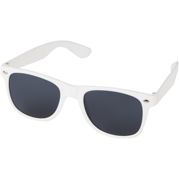 Sun Ray sunglasses made of recycled plastic