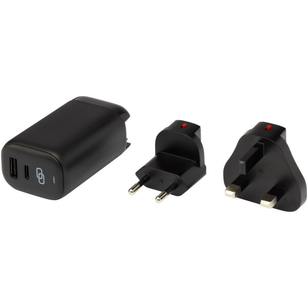 25W PD travel charger made of recycled plastic ADAPT