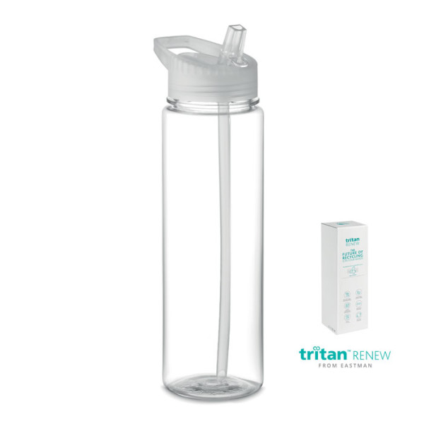 Drinking bottle made of Tritan Renew™ BAY