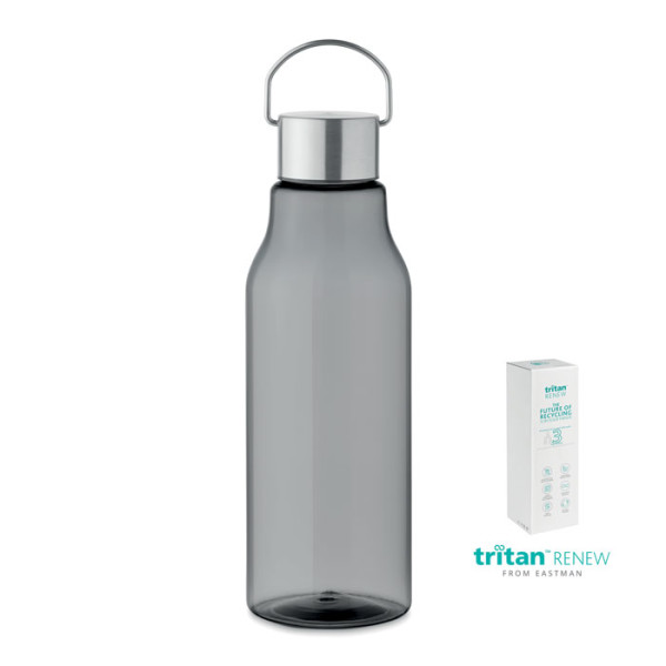 Drinking bottle made of  Tritan Renew™ SOUND