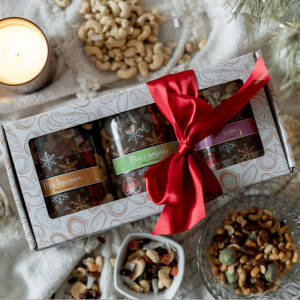 Gift pack of nuts 1,500 g - Reklamnepredmety