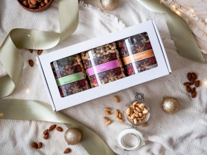 Gift pack of nuts 1,500 g - Reklamnepredmety