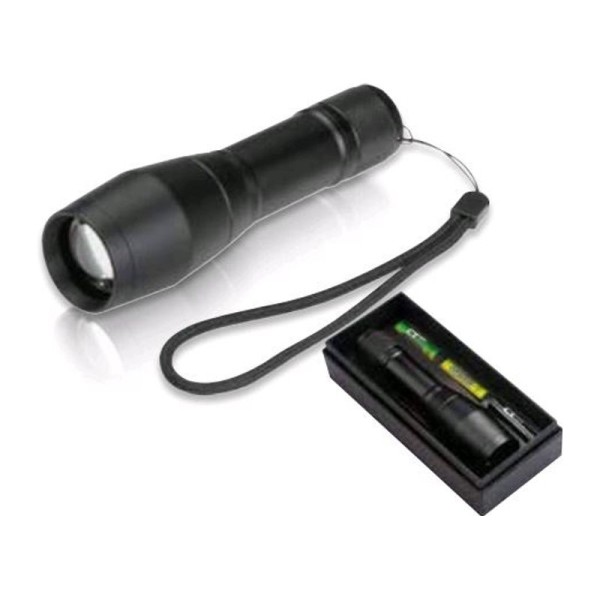 Aluminum LED flashlight