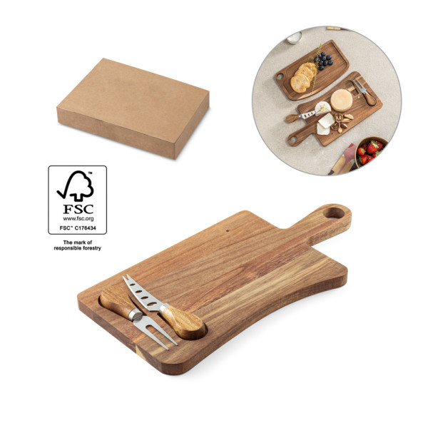 CASSIA. Acacia wood cheese board with two cutlery