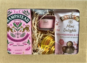 Medium pink package with transparent lid - Reklamnepredmety