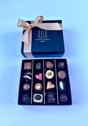 Black and gold box of chocolates - Reklamnepredmety