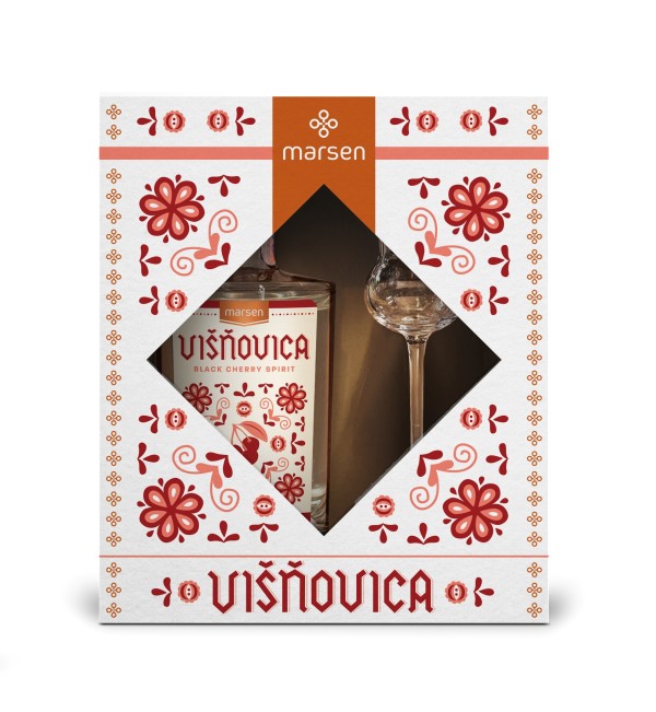Gift packaging Višňovica Traditional 42% with a glass