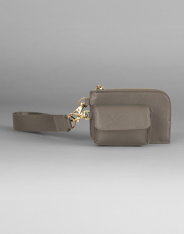 Boutique Pouch Wristlet