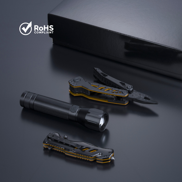 OPTIMA SET III: MULTITOOL, RESCUE KNIFE, AND LARGE FLASHLIGHT