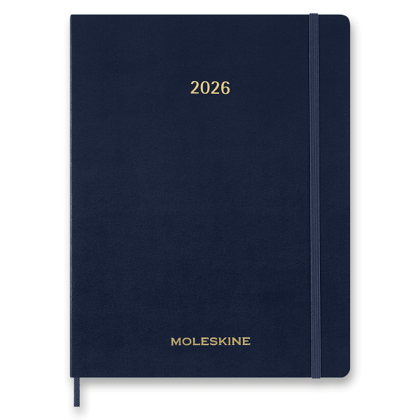 Diár Moleskine Essential Vegea 2026 - mäkké doskyXXL, týždenný, vertikálny, tmavo zelený