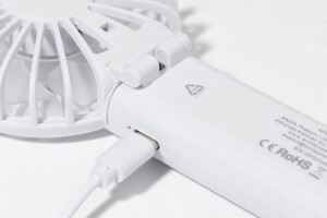 Chilly RABS dobíjací ručný vetráčik - Reklamnepredmety