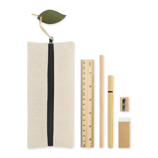 JUCOSET Set of writing utensils in a pencil case