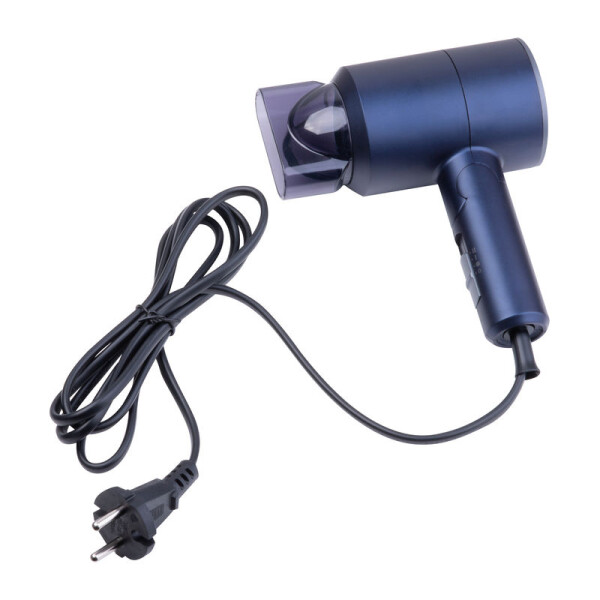 Travel hairdryer