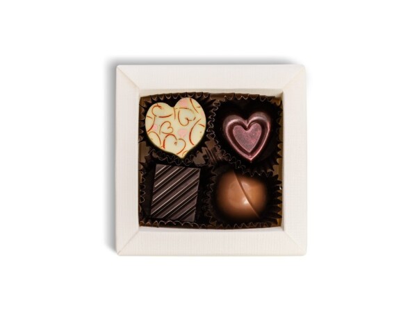 Box of pralines 4 pcs