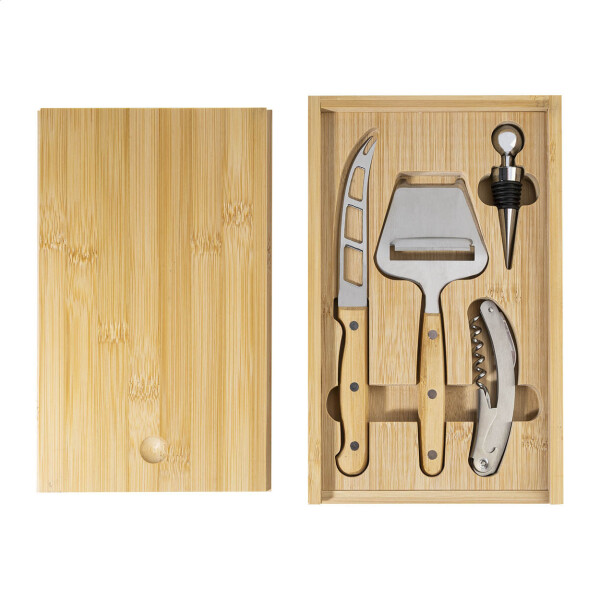 QuesoVino cheese and wine set