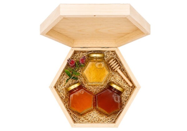 Gift Set – Honey Trio in a Hexagonal Wooden Box