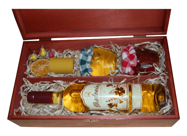 Set of mead + honey + dried cranberries in honey in a wooden burgundy box