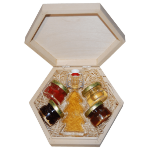 2 types of honey, nuts and dried cranberries in honey with mead in a hexagonal box with a closable lid - Reklamnepredmety