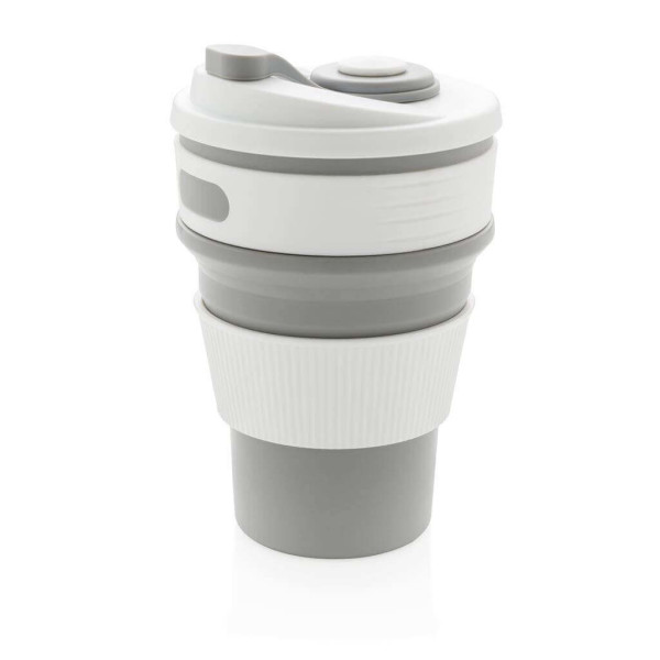Foldable silicone cup