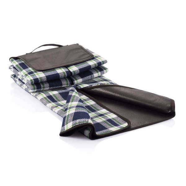 Tartan picnic blanket