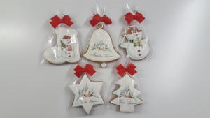 Full-color painted home gingerbread: bell, star, tree, snowman, horseshoe, packed in cellophane - Reklamnepredmety