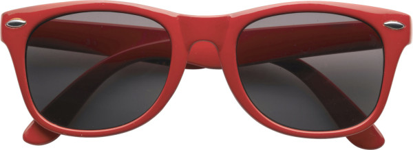 Classic fashion sunglasses