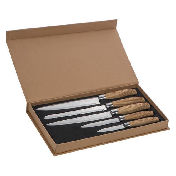 5-piece set of knives.