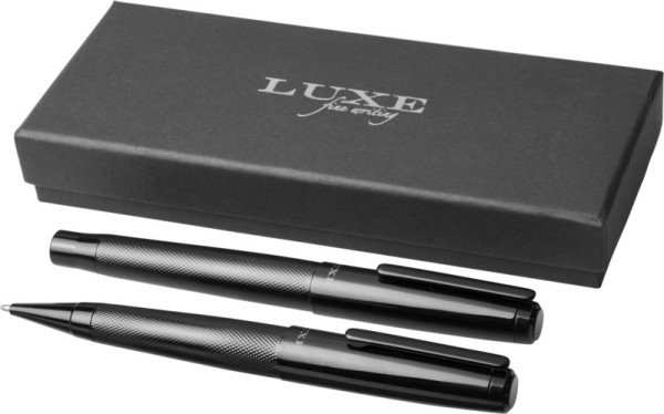 Gloss gift set with dual pen