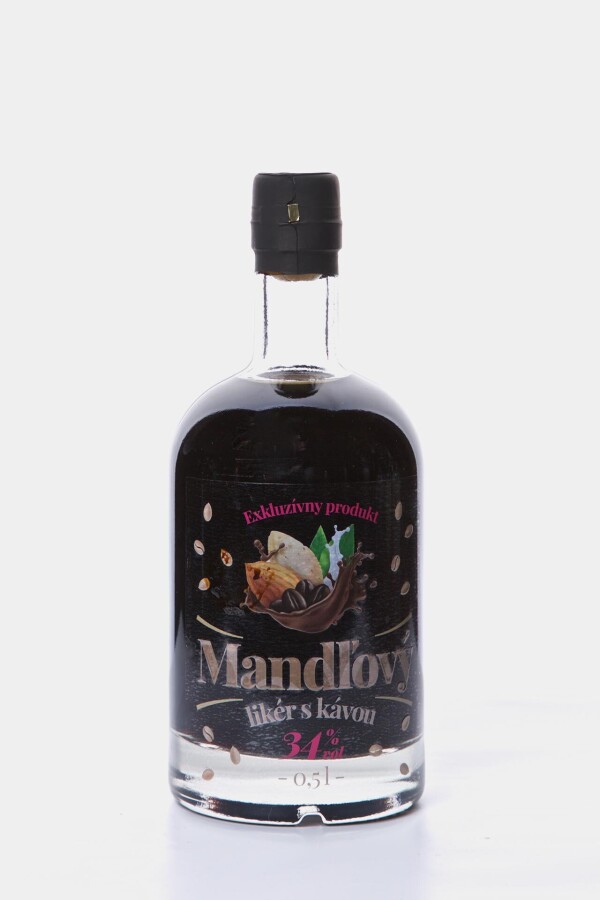Almond liqueur with coffee 34%, 500 ml