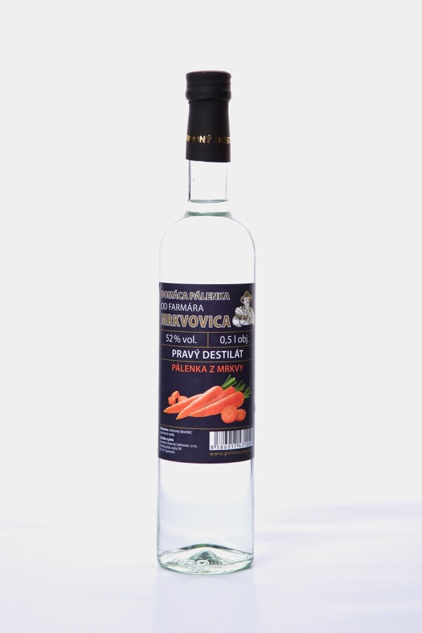 Homemade brandy from FARMÁR - Carrot brandy 52%, 500 ml
