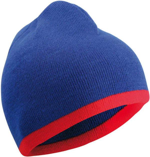 Beanie with contrasting border