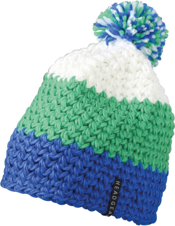 3-colour crocheted hat with pompon