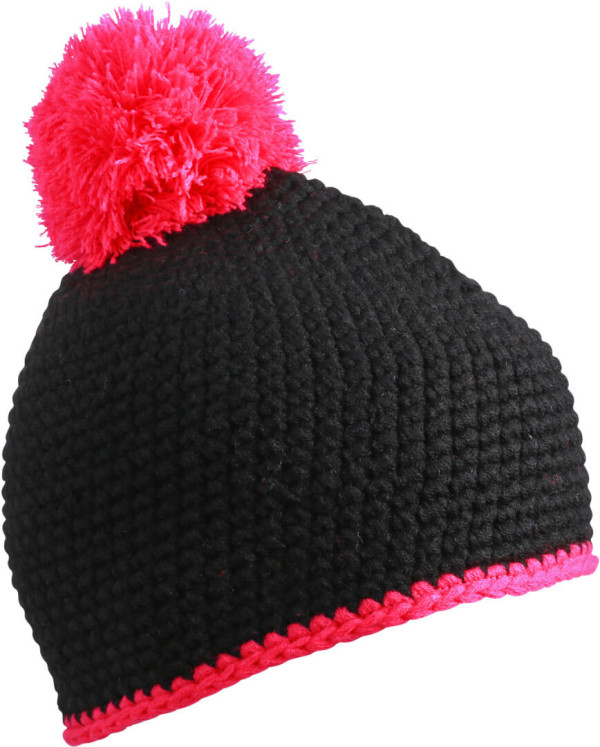 Crocheted hat with contrasting border and pompon