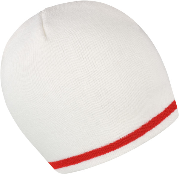 Beanie with contrasting stripes